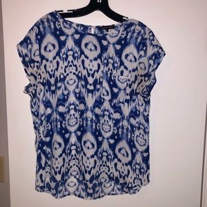 Short sleeve blue & white dress shirt